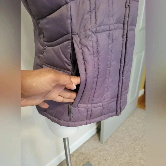 Woolrich Amethyst Puffer Full Zip Vest(M) - Picture 5 of 10